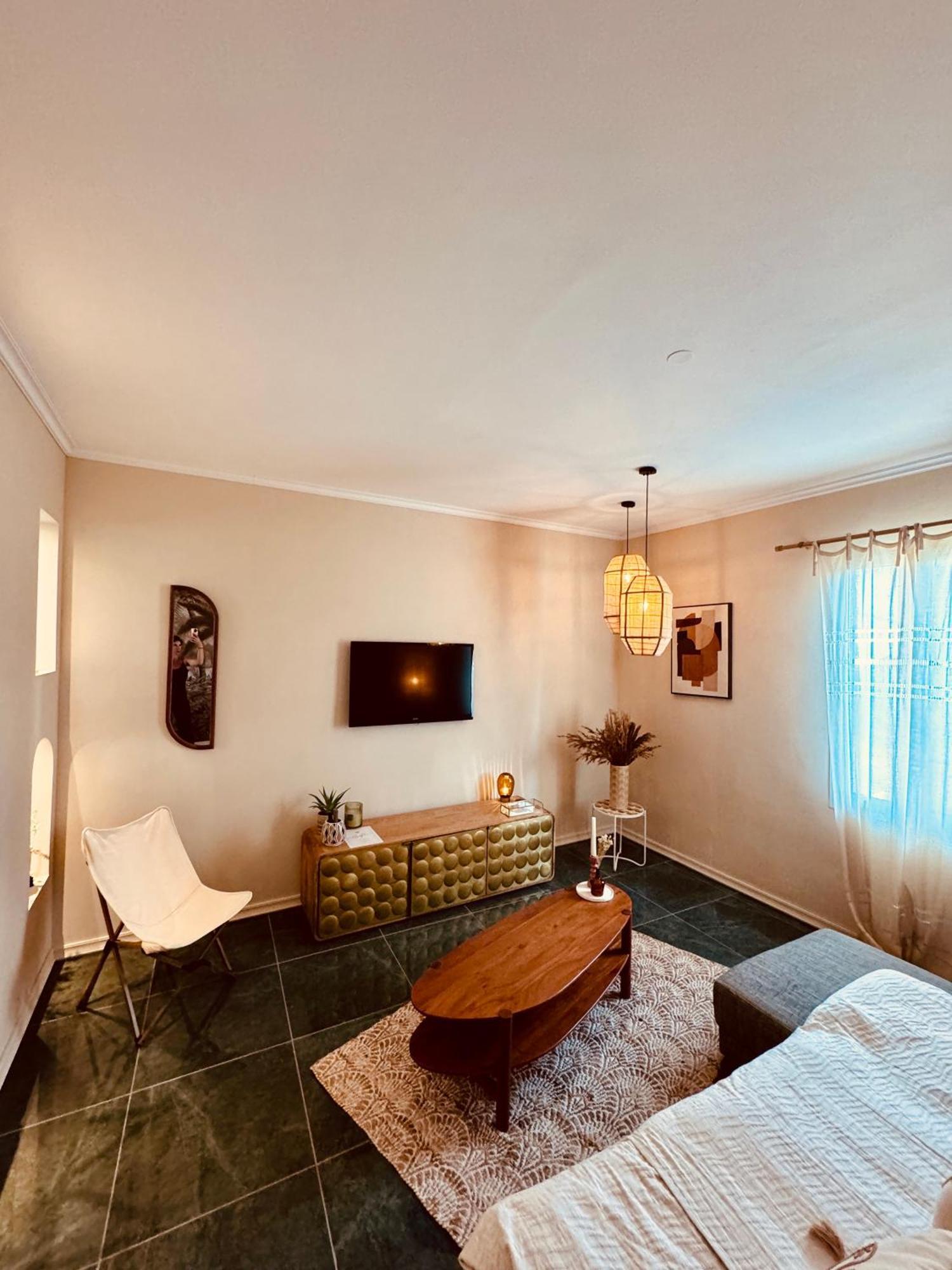 Merveilleuse Maison De Village Maillane Екстер'єр фото